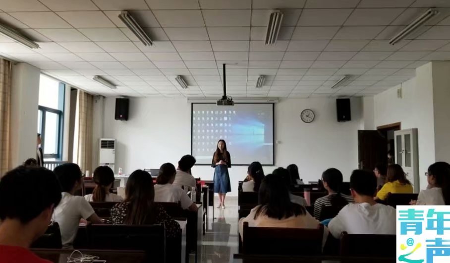免费直播
第三届“魅力化学文化节”卓越教师班交流会
