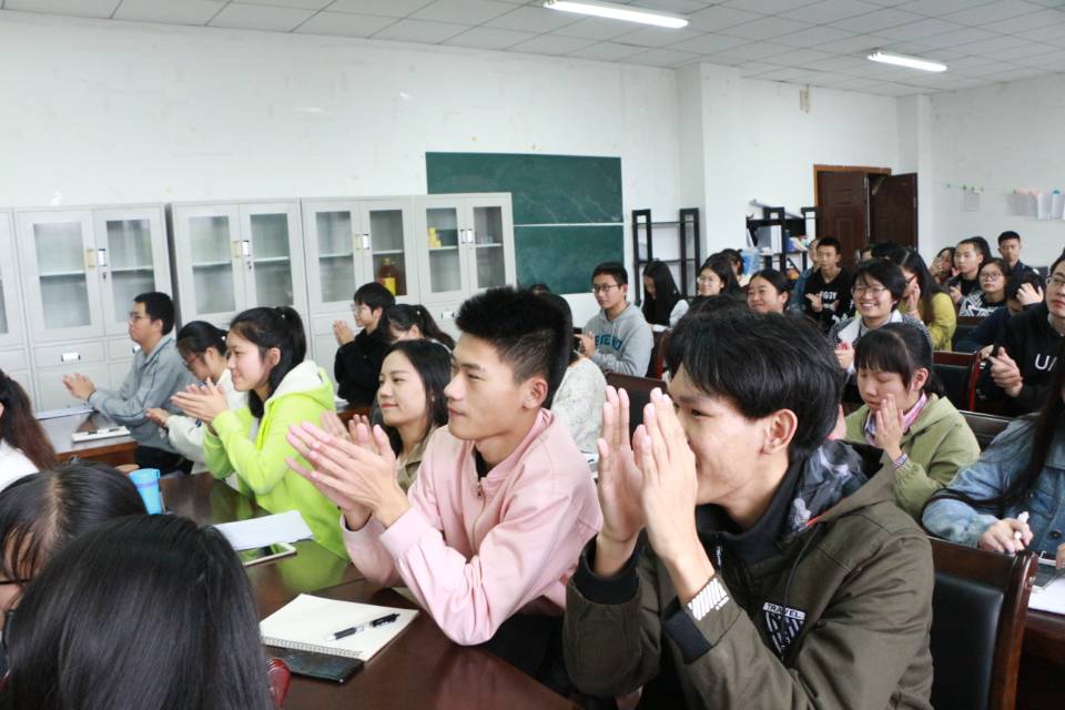 华东师范大学王祖浩教授莅临我院开展专题讲座